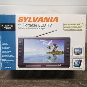 Sylvania 9” Portable LCD TV SRT902A Open Box